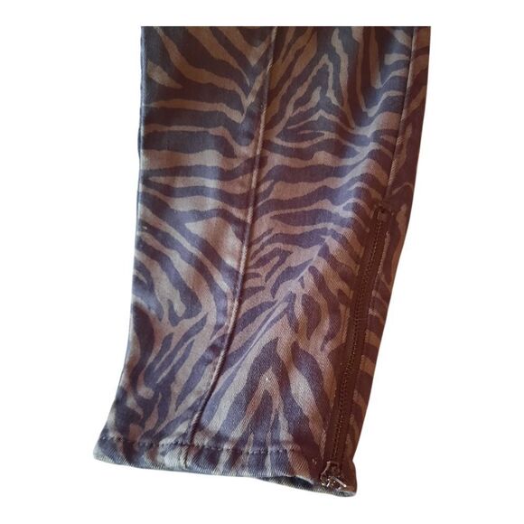 White House Black Market Zebra Print Ankle Jeans - Picture 5 of 6